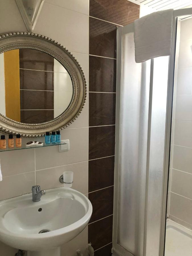 Q Business Hotels Antalya Bagian luar foto